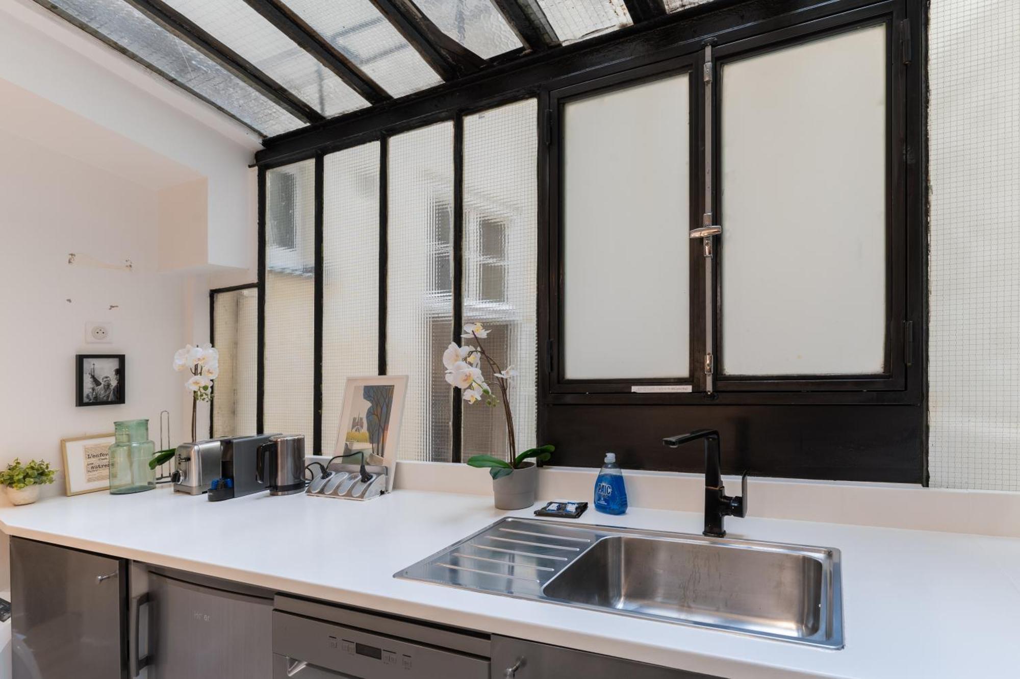 St Germain Sartre Chicsuites Paris Dış mekan fotoğraf